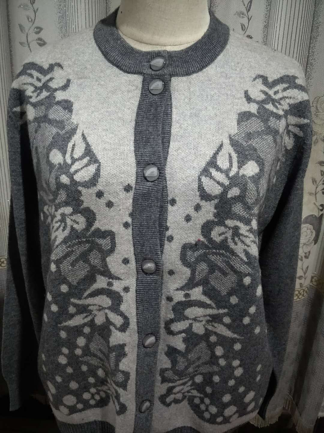 old agein the Women's clothing/Boutique , Sweaters category - from Buy2taobao.com to provide professional Taobao agent buy service