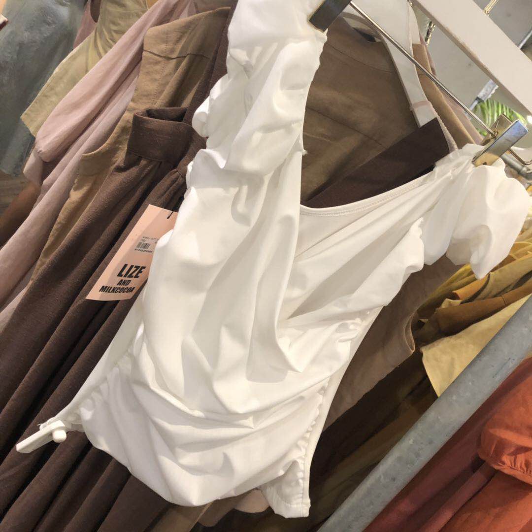 梓恩韩国东大门代购直播2019V字领拼接吊带、0611/弘大milkcocoa|msdalam kategori Butik wanita / wanita, baju lace/baju chiffon - dari Buy2taobao.com untuk memberikan perkhidmatan ejen Taobao profesional membeli