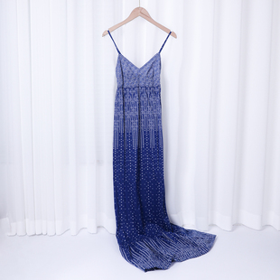 外贸夏季法式V领性感蓝色吊带连衣裙高级感气质显瘦长裙