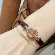 日本agete阿卡朵牛皮带手表，女款23年圣诞，限定款琥珀栗色mini表盘