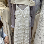 法式小众温柔风蕾丝吊带连衣裙女春季设计感气质高腰裙子海边长裙