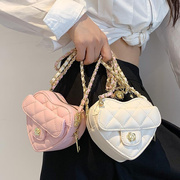 众小设计粉色包包女士2023时尚，链条单肩包洋派，百搭斜挎爱心包