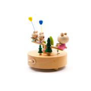 小熊音乐盒木质工艺品儿童节礼物木制八音盒家居摆件创意制作