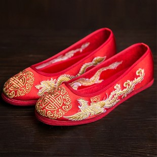 红色婚鞋新娘鞋老北京中式龙凤褂秀禾鞋千层底平底跟绣花鞋女