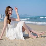 夏季一字带坡跟塑料凉鞋女2023年防水旅游海边沙滩水晶果冻鞋