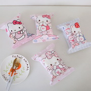 可爱哈喽HelloKitty猫卡通纸巾盒布艺餐巾纸套客餐厅车用抽纸盒子
