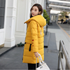 羽绒服女中长款加厚2023韩版黄色，修身反季节小个子刺绣外套冬