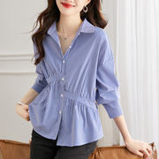 可风各3407衬衫p65蓝条纹纯棉，衬衣女长袖不对称褶皱设计感上衣