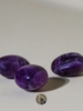 pray天然紫水晶袖珍石，滚石原石黑紫，水晶摆件保护风水