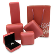 pu皮质红色首饰盒求婚戒指吊坠手镯项链盒单个小珠宝包装盒子