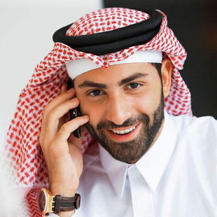 沙特阿拉伯男头巾迪拜阿联酋男式青年旅游长巾包头巾，围巾头绳头箍