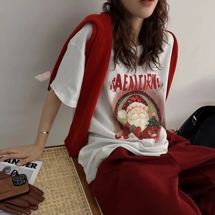 欧洲站23冬季时尚氛围感红色圣诞老人图案印花短袖磨毛打底衫T恤