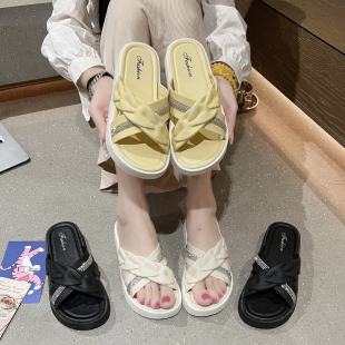 交叉钻条拖鞋女外穿时尚凉鞋设计感韩版凉拖法式气质一字拖交叉水