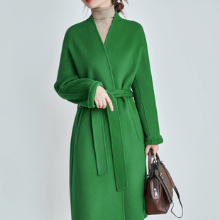 绿色无领双面呢羊毛大衣，中长款女简约宽松直筒睡袍款系带毛呢外套