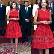 高端私人定制西班牙王妃同款红色蕾丝拼接连衣裙修身大摆端庄优雅