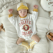潮款0-2岁婴儿服装 拼袖三角包屁衣卡通造型柔软舒适卡通哈衣爬服