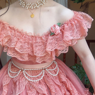 黛子粉一字肩古着感法式写真甜美蛋糕蕾丝荷叶，边公主礼服大摆裙