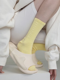 ss2l春夏糖果色黄色立体字母，印花纯色纯棉，中筒袜子短袜男女ins潮