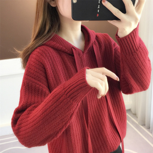 秋冬季红色连帽套头毛衣女2023年时尚洋气针织衫宽松外穿上衣