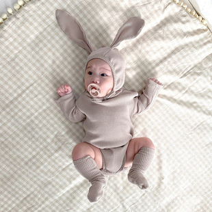 可可妈网红宝宝三角哈衣套装百天照衣服婴儿，满月长袖可爱爬服兔子