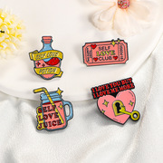 情人节胸针礼物徽章粉色爱心锁水瓶创意可爱甜美服装饰品背包配饰