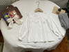 女童春款童装中小童宝宝白色棉布，大翻领蕾丝，边长袖衬衫衬衣上衣