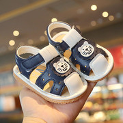 婴儿凉鞋夏季软底不掉宝宝0-1岁小童，6个月包头学步鞋会响的叫叫鞋