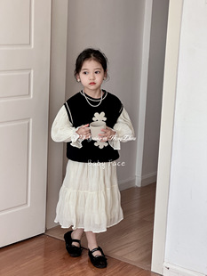 韩版儿童上衣24春女童洋气黑色小花，马甲米色中长款雪纺连衣裙