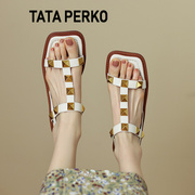 TATA PERKO联名女鞋白色铆钉罗马鞋露趾粗跟泰国凉鞋女夏真皮平底