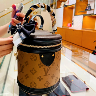香港2024奢侈品老花真皮圆筒，包大牌(包大牌，)水桶包单肩包斜挎女包