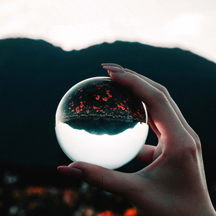 k9透明水晶球创意摄影道具，魔术表演拍照招财8cm手工玻璃风水摆件