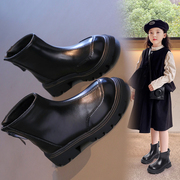 女童靴子2023秋季百搭洋气黑色马丁靴软底防滑时尚学生皮靴潮