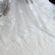 进口刺绣镂空蕾丝面料，针织花朵布料婚纱礼服，连衣裙服装花边本白
