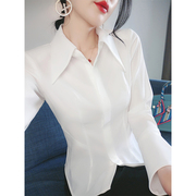 尖领白色衬衫女春装2024设计感小众气质时尚女士独特别致上衣