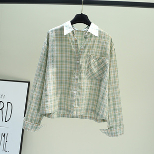 浅绿色单口袋(单口袋)格子短款长袖，棉布衬衫女秋季韩版小清新上衣外套