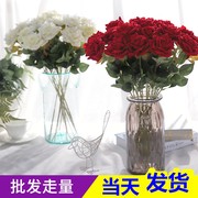 一支红色仿真玫瑰干花束jk拍照直播道具节日礼物婚庆摆设装饰假花