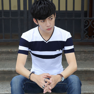 男士短袖T恤夏季V领半袖体恤夏天青少年男装棉质韩版学生上衣服潮
