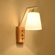 北欧实木带开关壁灯，卧室床头灯创意原木色客厅壁灯，过道灯日式壁灯
