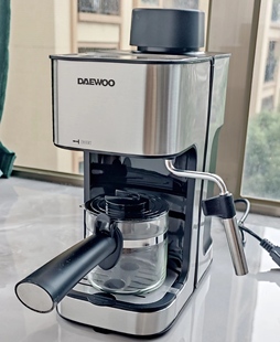 韩国大宇咖啡机意式煮咖啡，高压萃取蒸汽，打奶泡全半自动花式咖啡机