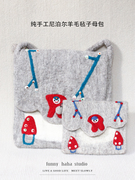 尼泊尔手工羊毛毡包手腕带，圣诞雪人零钱包，手机包手提袋礼物