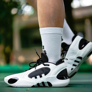 adidas阿迪达斯lssue5男鞋，米切尔5减震透气防滑实战篮球鞋ie8333