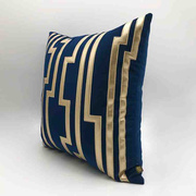 奇朗布艺蓝色金属贴布抱枕样板房床品多色沙发，装饰靠垫家居靠枕包