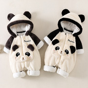 新生婴儿衣服冬季加绒加厚哈衣男女宝宝保暖连体衣熊猫百天外出服