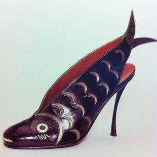 你看鱼鱼好看吗？真正的鱼嘴鞋 小众创意高跟鞋 奇特稀有礼物