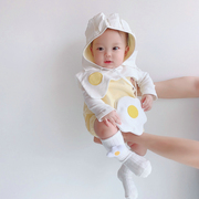 男女宝宝中性新生儿婴儿衣服春秋季装鸡蛋荷包蛋黄色韩国爬服哈衣