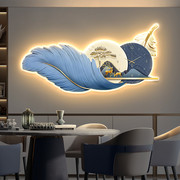 羽毛餐厅装饰画挂钟表，轻奢高档饭厅挂画新中式山水，客厅时钟壁灯画