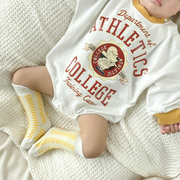 潮款0-2e岁婴儿服装，拼袖三角包屁衣卡通，造型柔软舒适卡通哈衣爬