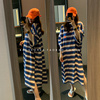 现设计款韩国2024夏季新橙色(新橙色)蓝色条纹，大码宽松中长款t恤式连衣裙