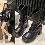 韩版真皮高跟靴女2023秋冬季洋气加厚防水台粗跟中筒时装靴子