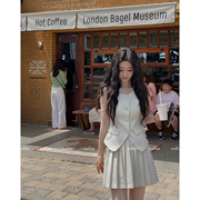 徐琳mini2023夏季盐系学妹2.0双层菱形修身马甲百褶裙套装